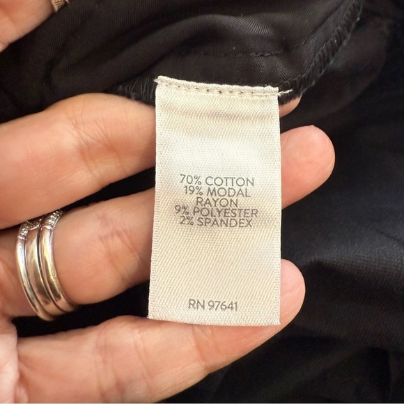 NWT J Jill Black Velvet Pull On Stretch Waist Straight Leg Pants Size 10 - Picture 9 of 12